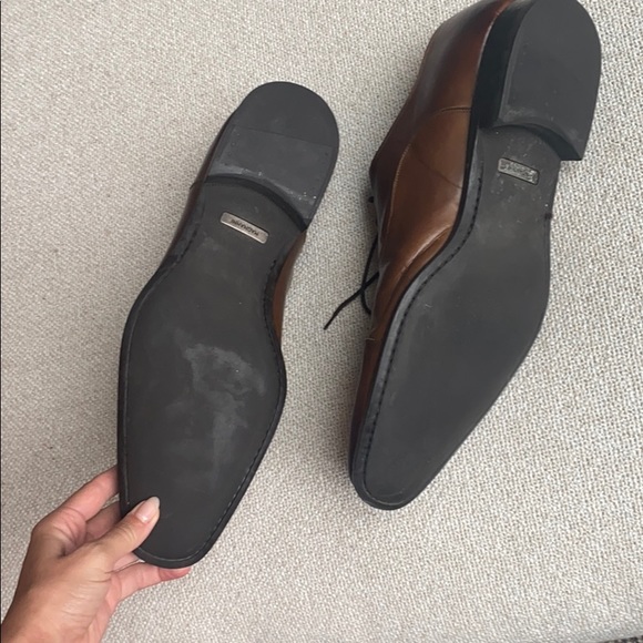 Saks Fifth Ave Magnanni - Picture 4 of 6